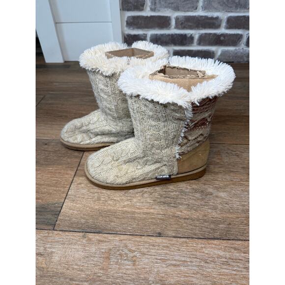 Muk Luks Beige Knit Ankle Booties Women's US Size 8 - Picture 7 of 9
